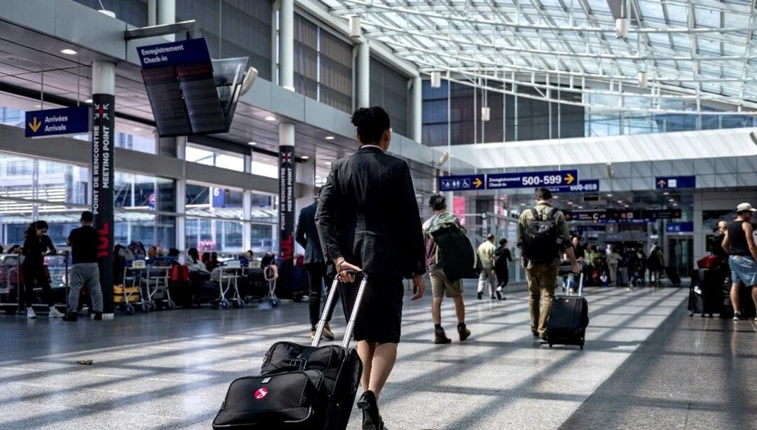 Havada hostes krizi... Maaşı kabul etmiyorlar